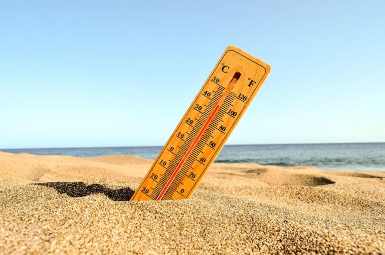 Thermomètre pendant une canicule